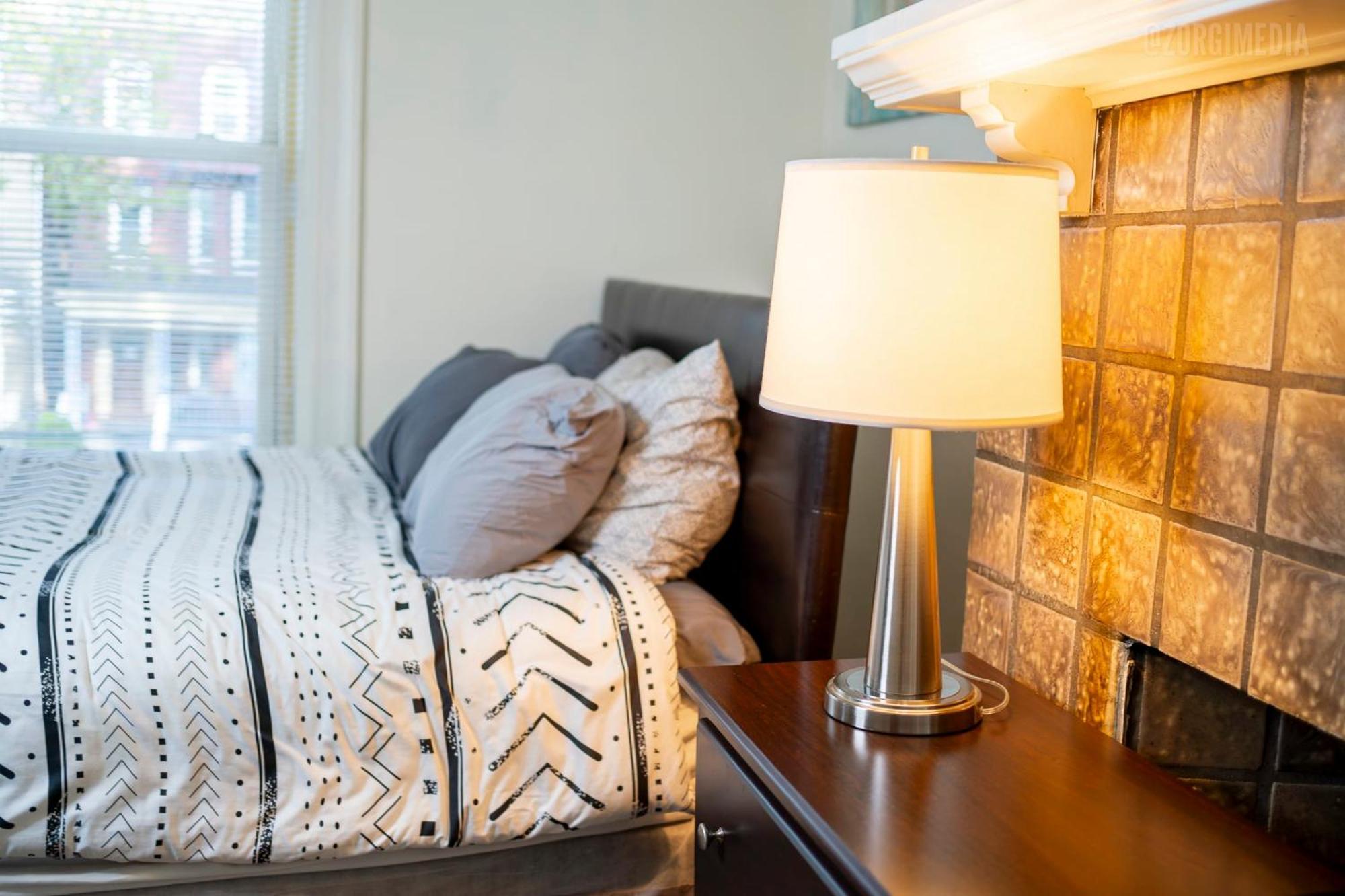Stylish Apt - 2 Queen Bed - Easy Hospital Access Pittsburgh Eksteriør bilde