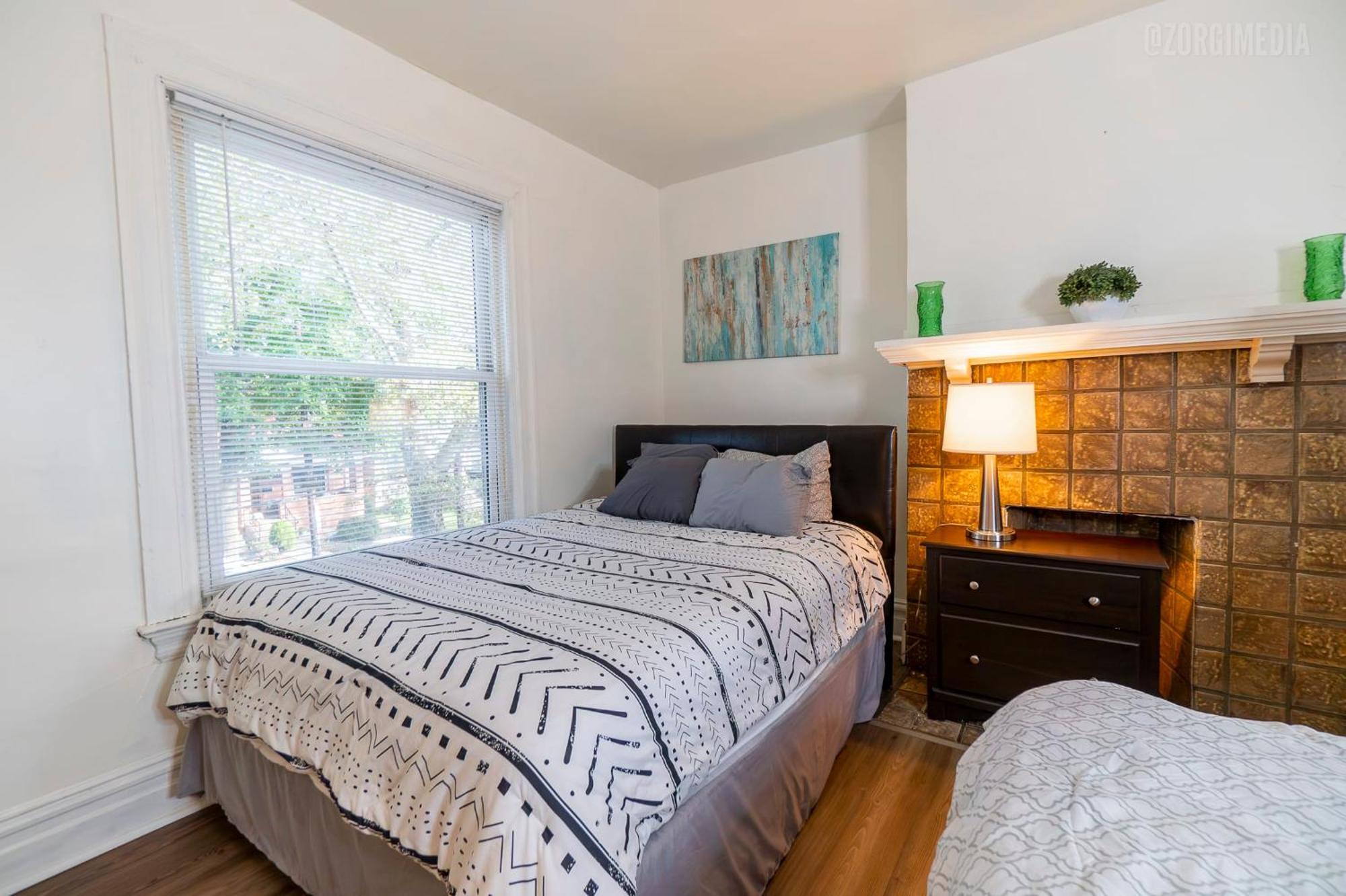 Stylish Apt - 2 Queen Bed - Easy Hospital Access Pittsburgh Eksteriør bilde